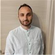 Laureato in Fisica impartisce lezioni (presenza/online) di fisica e matematica per studenti di scuola media e superiore