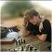 Coach con esperienza nel portare allievi a 1200 Elo. Gli scacchi non saranno più un mistero!