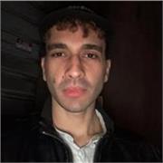 Insegnante madrelingua italiana offre piacevolmente lezioni accurate di italiano per stranieri e non. 