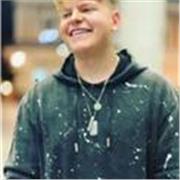 Engaging English Tutor: Building Confidence and Fluency in Young Learners!