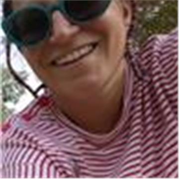 María