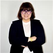 Laureanda in “Comunicazione, media e pubblicità” e diplomata al Liceo Classico impartisce ripetizioni ed aiuto compiti!