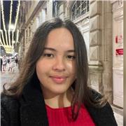 Responsable, paciente y comprometida. Aunque sin experiencia formal, tengo habilidades para apoyar tareas escolares y adaptarme.