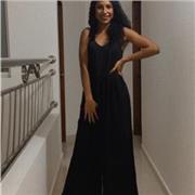 Estudiante recién egresada en Derecho, sin embargo mientras estudiaba daba clases en estudio dirigido, principalmente en inglés, a estudiantes de 3ro de primaria hasta 6to de bachillerato