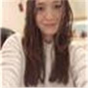 I am Léa I was born in France and I live in London since 5 years. I am passionate about teaching students of any age