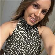 Soy Maestra graduada en Educación Infantil, tengo un Máster en Educación Especial. Brindo apoyo para Infantil y Primaria.