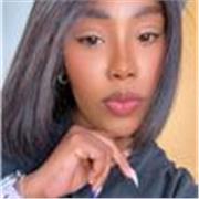 Me defino como una persona creativa y apasionada por el diseño gráfico. Daré clases a personas interesadas en aprender 