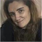 Como una persona a la que le encanta enseñar lo que sabe y transmitir sus conocimientos. 
Estudiantes de ciclos formativos, y univ