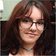 Profesora con experiencia previa con niños de primaria, especializada en artes y con muchas ganas de ayudar.