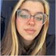 I am a native English speaker with an intermediate level of Spanish