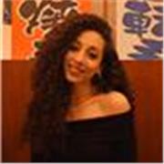 Docente di italiano e storia abilitata all'insegnamento per le scuole medie e superiori, offro anche lezioni di latino.