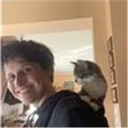 Native polish speaker with a native level of English, a psychology graduate from a university in London