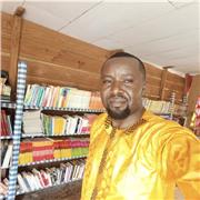 Je donne les cours particuliers aux élèves du secondaire