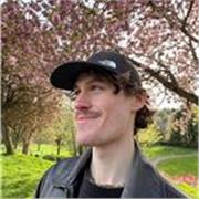 Maths and economics tutor providing lessons to GCSE and A-level students