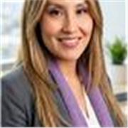 Profesional titulada en ciencia y tecnología de los alimentos con máster en seguridad alimentaria. 