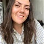 Studentessa di Ingegneria civile al Politecnico di Milano offre lezioni di matematica a studenti di medie e superiori. 
