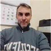 Profesor de historia y valenciano imparte clases amenas y con empatía