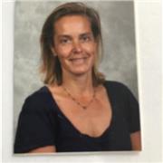 Professeur certifiée en espagnol . Grande expérience des cours à domicile . Je me propose d encadrer vos enfants dans toutes matières niveau collège ou espagnol tout niveau