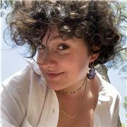 Profesora de repaso imparte clases a todos los niveles de la ESO de cualquier materia, especializada en lengua