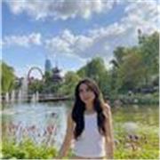 Laureanda in Scienze della Formazione Primaria, con certificazione Cambridge C1 di inglese