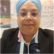 English tutor teaches English to students of all ages