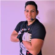 Entrenador Personalizado ofrece clases particulares basado en entrenamiento funcional y fitness de combate a adultos en la ciudad de Cali, Entrenamiento Crosstrining online y asesorías en el exterior