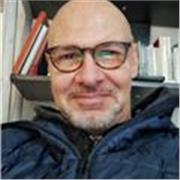  Español a la mano  per tutti. Divertente e quotidiano.