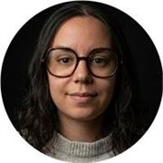 Diseñadora gráfica profesional · Clases de diseño en Gijón y online
