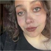 Profesora de Lengua Castellana y Literatura apta para todas las edades (Estudiando la carrera de Filología Hispánica)