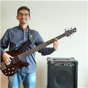 Clases particulares de música. Aprende guitarra, Bajo eléctrico, teclado y teoría musical de una manera eficaz y divertida