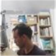 Formación musical instrumental de violín y viola, piano, guitarra, bajo. Clase práctica con lenguaje y armonía aplicada al instrumento. Idioma: inglés francés español nativo. Madrid y comunidad. Soy instrumentista, compositor y orquestador. Doy formación