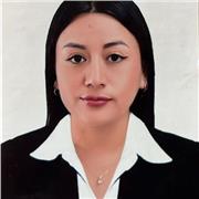 Chica que tiene una carrera profesional en Peru, en búsqueda de una oportunidad para trabajar y más si es con niños.