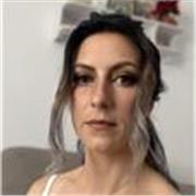 Prefosor de engleză și italiană care predă copiilor de toate vârstele