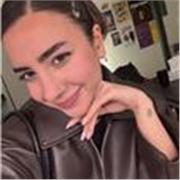 Insegnante di inglese a Milano — preparazione IELTS, conversazione e grammatica, online e di persona.