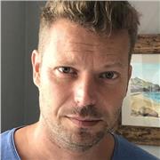 Learn how to compose play the piano and music theory all in one.