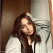 Ragazza frequentate terzo anno liceo scientifico, impartisco ripetizioni di matematica (biennio), biologia, italiano, storia, arte