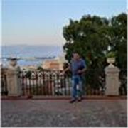 Offro ripetizioni di chimica generale per studenti residenti a Messina e provincia. Sono laureato in chimica industriale. 