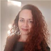 Doy clases de inglés desde nivel básico a avanzado y preparación de exámenes internacionales a niños, jóvenes y adultos de todas las edades