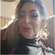 Licenciada en Comunicación social. Fui Copywritter y después Directora creativa 