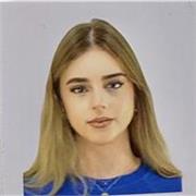 Profesora de inglés con actitud positiva, paciencia y ganas de poder ayudar a cumplir los objetivos de personas de cualquier edad