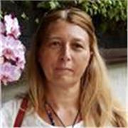 Soy una profesora disciplinada y que está en continua formación.