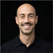 Vuoi essere alla guida della tua vita personale e professionale ? Diventa leader di te stesso. Contattami