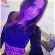 Soy diplomada en Magisterio infantil.
Pero he ejercido en colegios.
Y dado clases particulares, así como cuidado de niños.