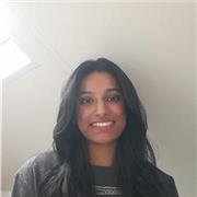 Qualified English Teacher (MA Studies + TEFL) – Online & In-Person Lessons