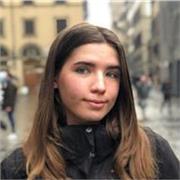 Universitaria, diploma di perito informatica offre lezioni di informatica (linguaggi di programmazione, markup, batabase)