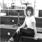 Más de 10 años de experiencia en entornos relacionados con el diseño.