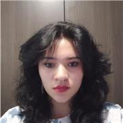 Auxiliar o profesor con nivel de C1, con experiencia en inglés británico y estadounidense