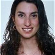 Profesora de inglés apta para todas las edades y niveles.