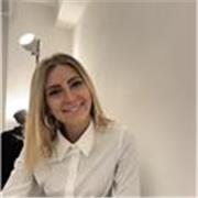 Laureata in Lettere presso Università di Pisa. Impartisco ripetizioni di latino, storia, geografia e italiano
