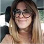 Offro lezioni private a bambini/e e ragazzi/e di scuola elementare, media e superiore, supportandoli quotidianamente nello studio 